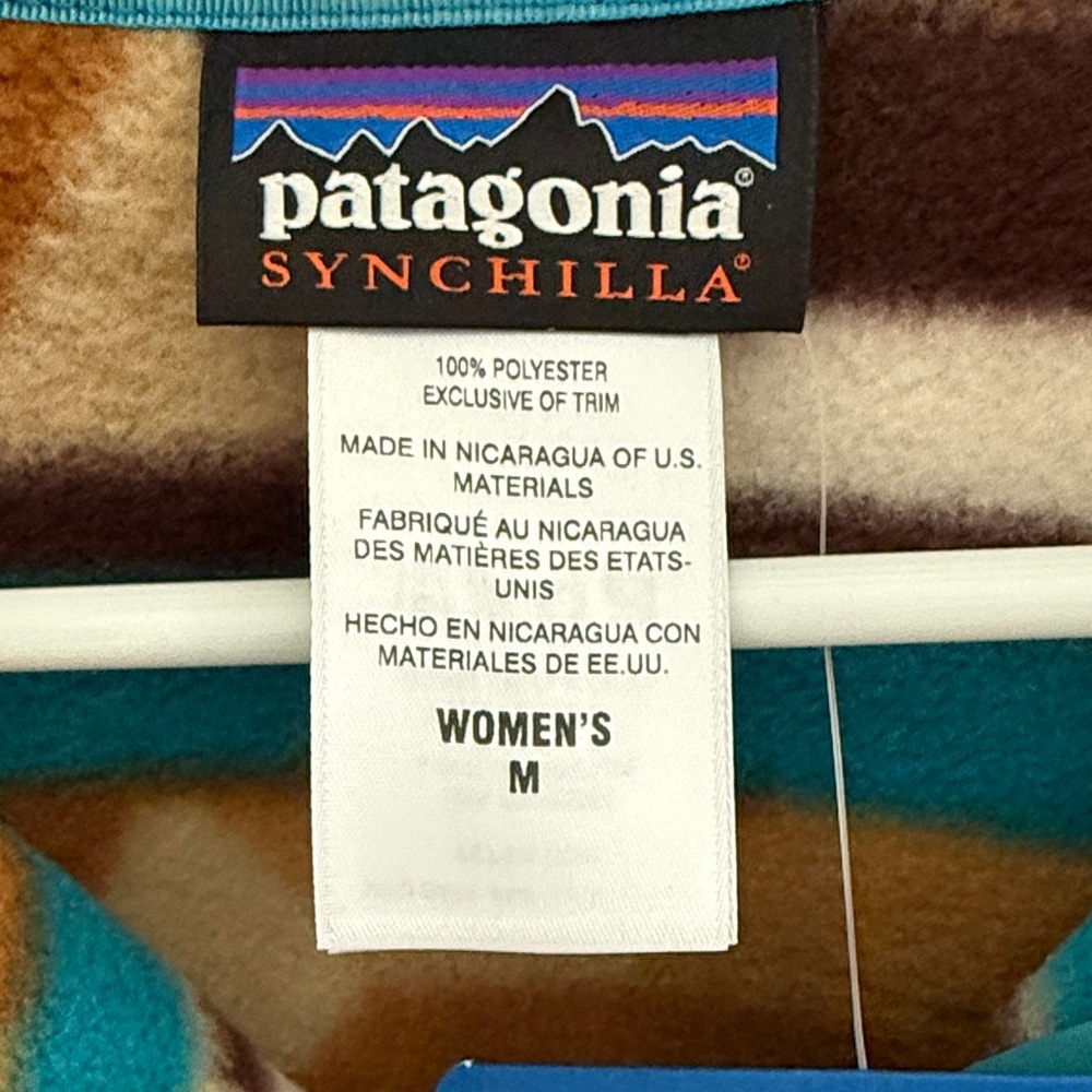 Patagonia Turquoise & Tan Geometric Snap-T Fleece Pullover - Picture 9 of 10